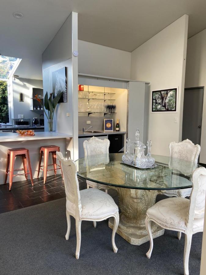 Maison Blue - Chic Inner City Townhouse Napier Exterior foto